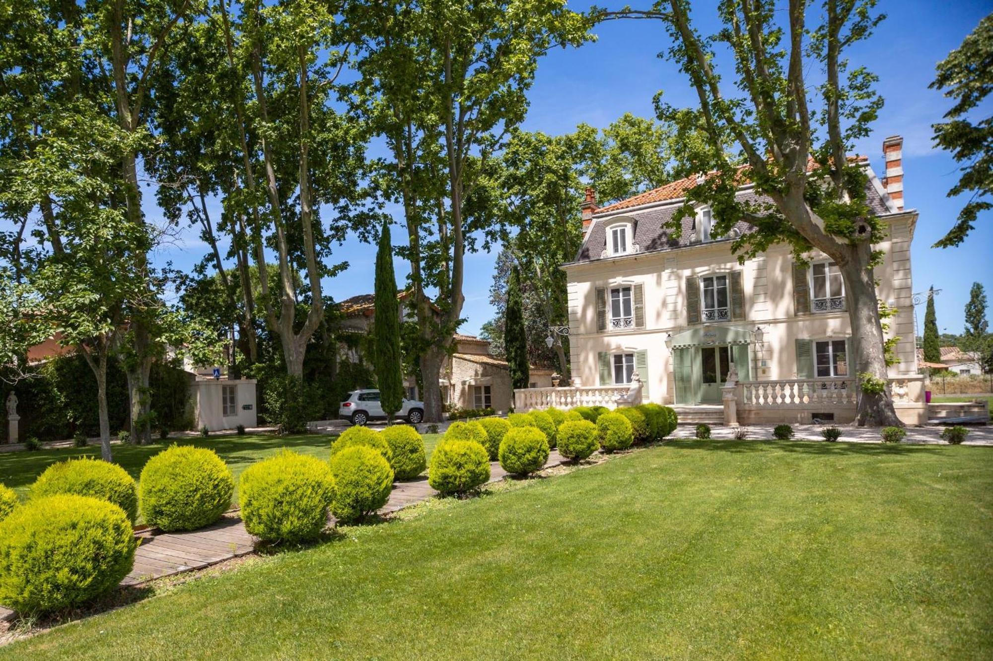 Les Frenes En Provence-Chateau Zen Авиньон Екстериор снимка